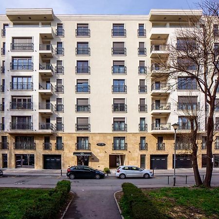Hotel Lora Belgrade Exterior photo