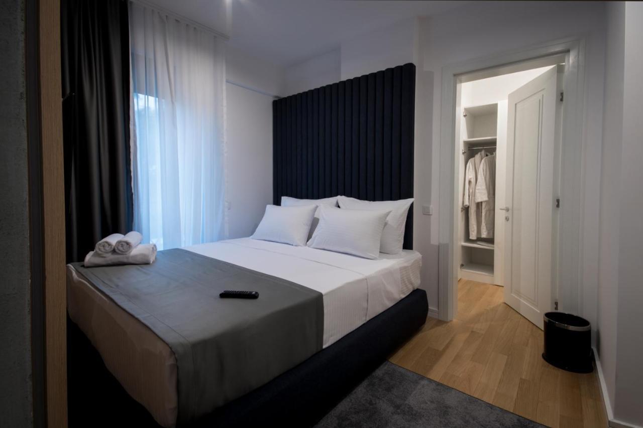 Hotel Lora Belgrade Exterior photo