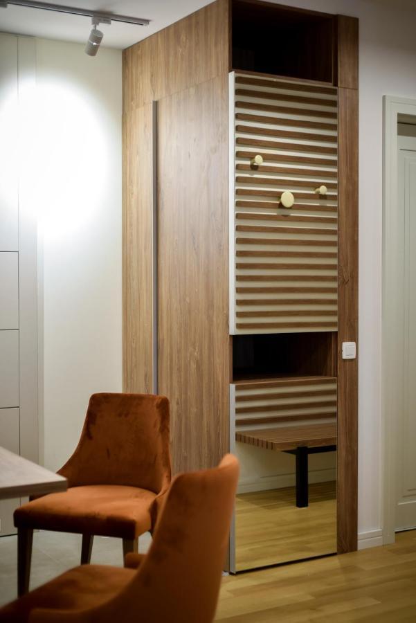 Hotel Lora Belgrade Exterior photo