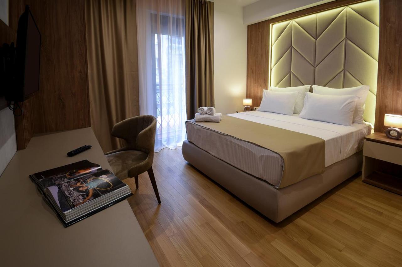 Hotel Lora Belgrade Exterior photo